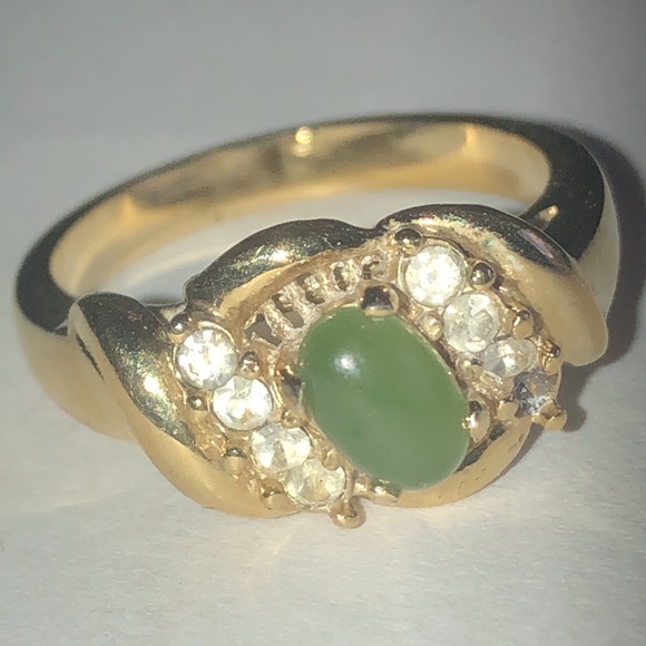Vintage Gold Tone Ring with Jade Green Stone and Clear Accents - Picture 1 of 8